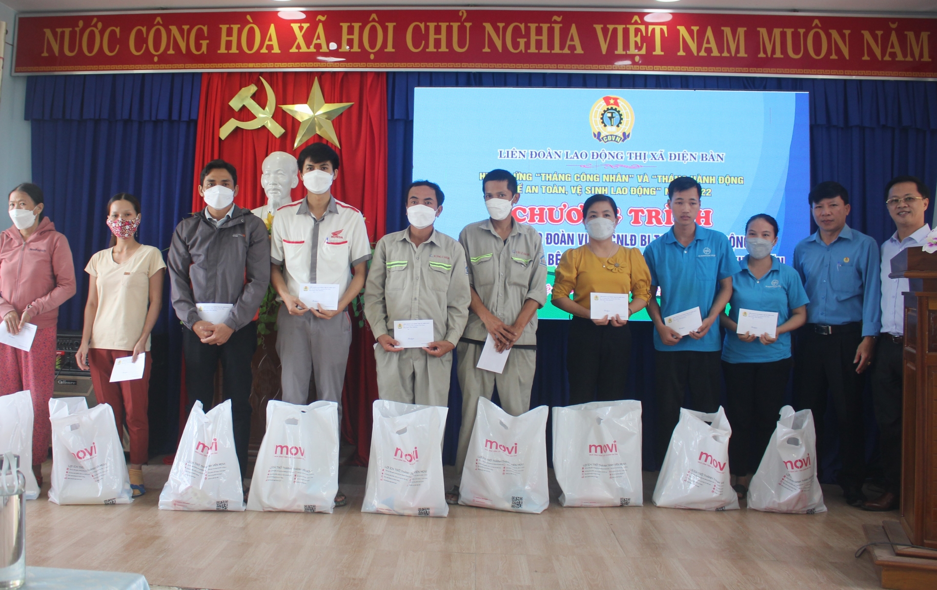 LĐLĐ tỉnh Quảng Nam ký thỏa thuận hợp tác với Công ty Việt Phú (Movi)