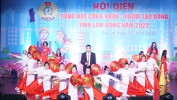 Lâm Đồng náo nức khai mạc Hội diễn Tiếng hát công nhân, người lao động