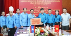 Tiếp tục vun đắp tình cảm đặc biệt của công đoàn hai tỉnh Nghệ An - Xiêng Khoảng