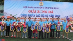 Thái Bình: Sôi nổi giải bóng đá trong công nhân lao động