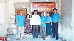 Công đoàn Viên chức Thừa Thiên Huế hỗ trợ xây “Mái ấm Công đoàn” cho đoàn viên