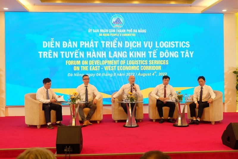 Phát triển dịch vụ logistics trên tuyến Hành lang kinh tế Đông Tây