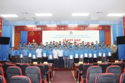 Công đoàn Công ty CP Than Mông Dương kết nạp 64 đoàn viên mới