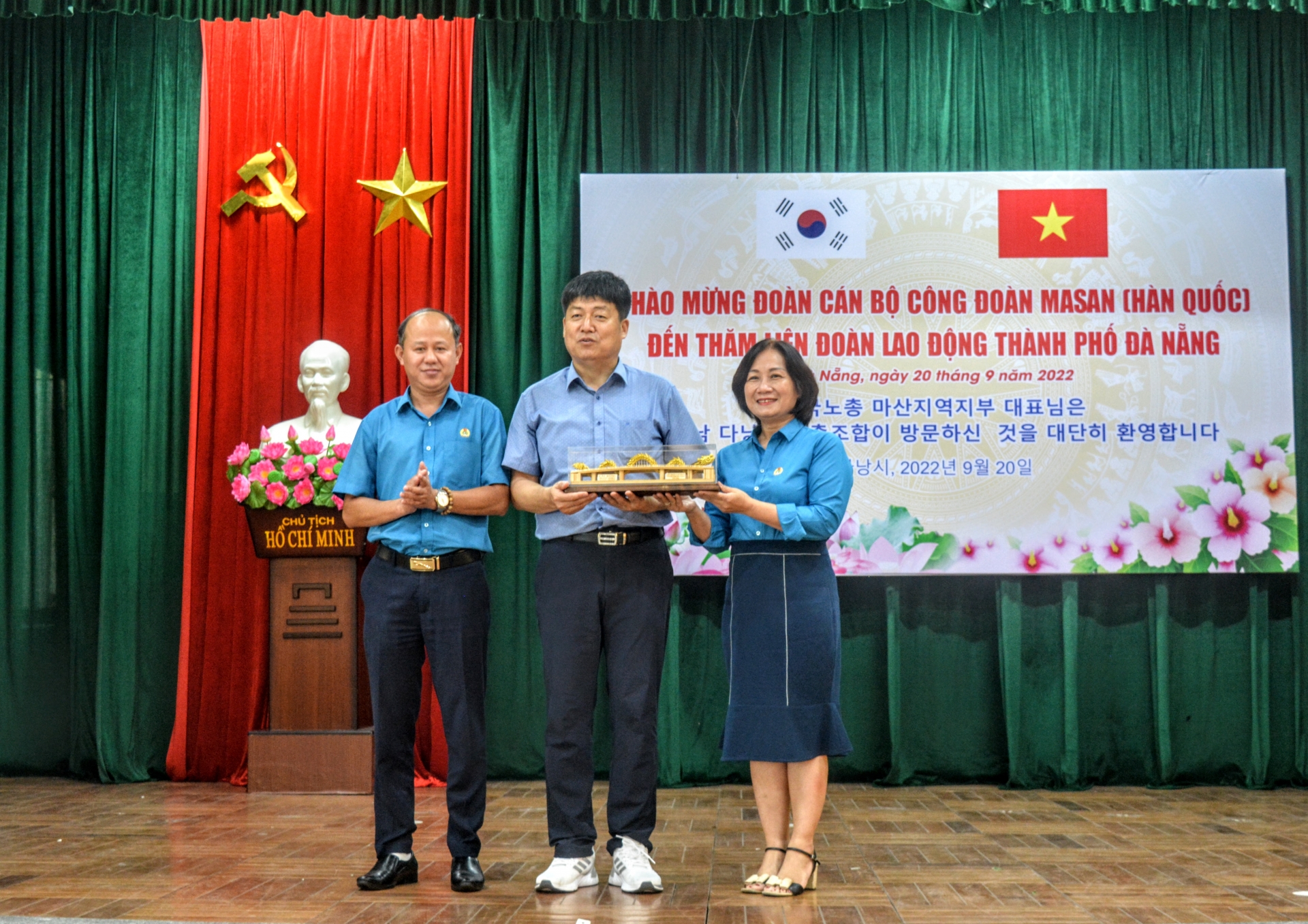 Công đoàn TP Masan (Hàn Quốc) thăm, làm việc với LĐLĐ TP Đà Nẵng