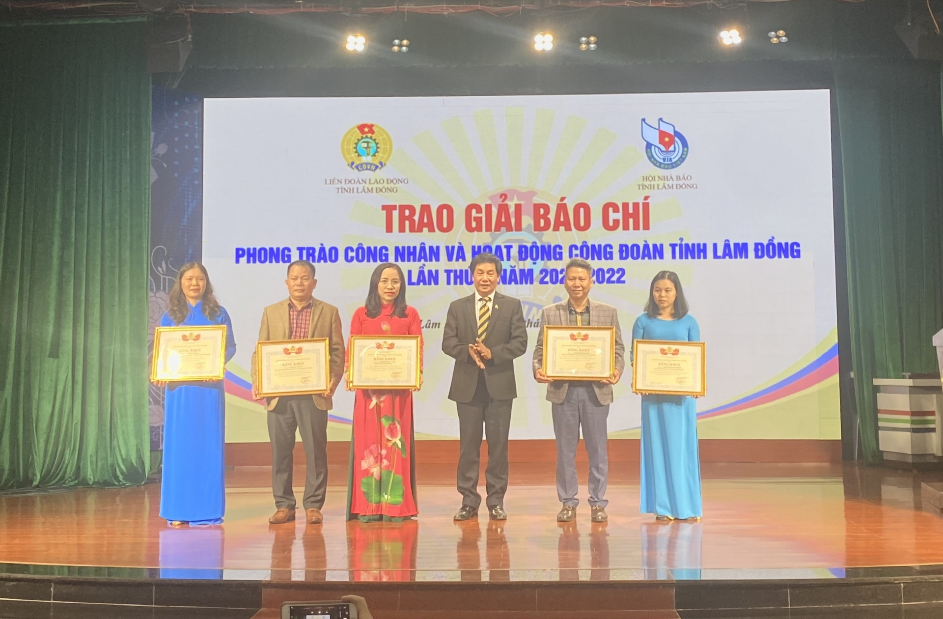 32 tác phẩm đoạt Giải Báo chí phong trào công nhân, Công đoàn tỉnh Lâm Đồng