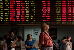 Chứng khoán Hồng Kông giảm mạnh trong bối cảnh chung của toàn cầu