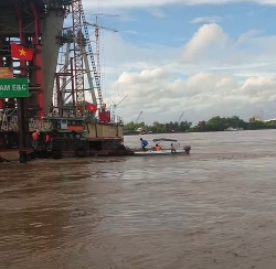 Công nhân mất tích do sập sàn công tác tại công trình cầu Mỹ Thuận 2