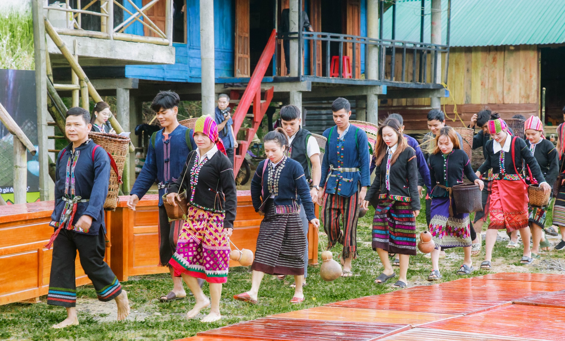 Tái hiện lễ hội Mừng lúa mới của đồng bào dân tộc Vân Kiều