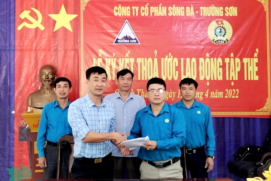 LĐLĐ tỉnh Nghệ An: Đánh giá 10 năm thực hiện Luật Công đoàn 2012