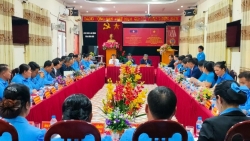 LĐLĐ tỉnh Điện Biên Hội đàm với Liên hiệp Công đoàn 5 tỉnh bắc Lào