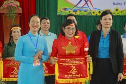 Thị xã Hương Trà: Sôi động Liên hoan đồng diễn thể dục giữa giờ