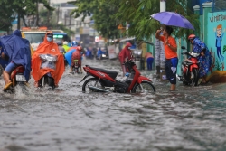 Trung Bộ và Nam Bộ đón đợt mưa lớn kéo dài