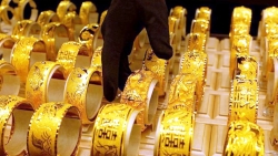 Giá vàng SJC đi ngang bất chấp vàng thế giới tiếp tục mạnh lên