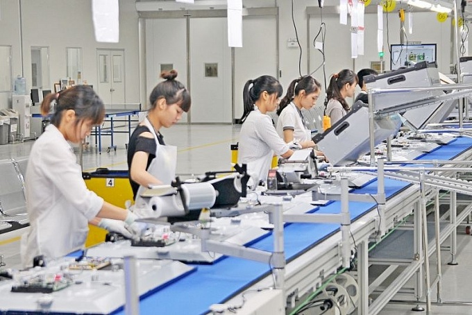Nhịp đập kinh tế Việt Nam 2022: Vực dậy thị trường lao động