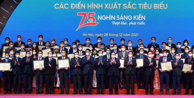 Bài 1: Đặc thù về tổ chức, hoạt động của Công đoàn trong hệ thống chính trị Việt Nam