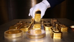 Giá vàng SJC trong "tương quan" vàng thế giới gần mốc 1.900 USD/ounce