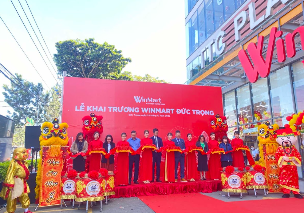 WinMart khai trương siêu thị thứ 130, “tung” khuyến mại lớn đón sóng tiêu dùng cuối năm