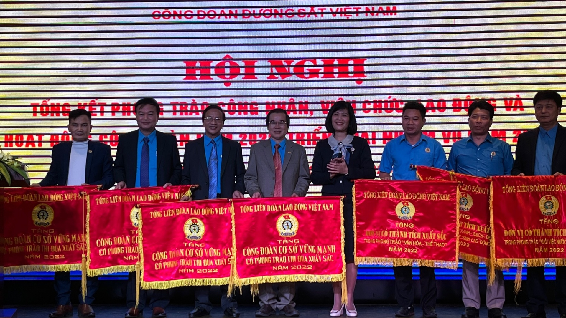Công đoàn Đường sắt Việt Nam đã có những đóng góp nổi bật năm 2022