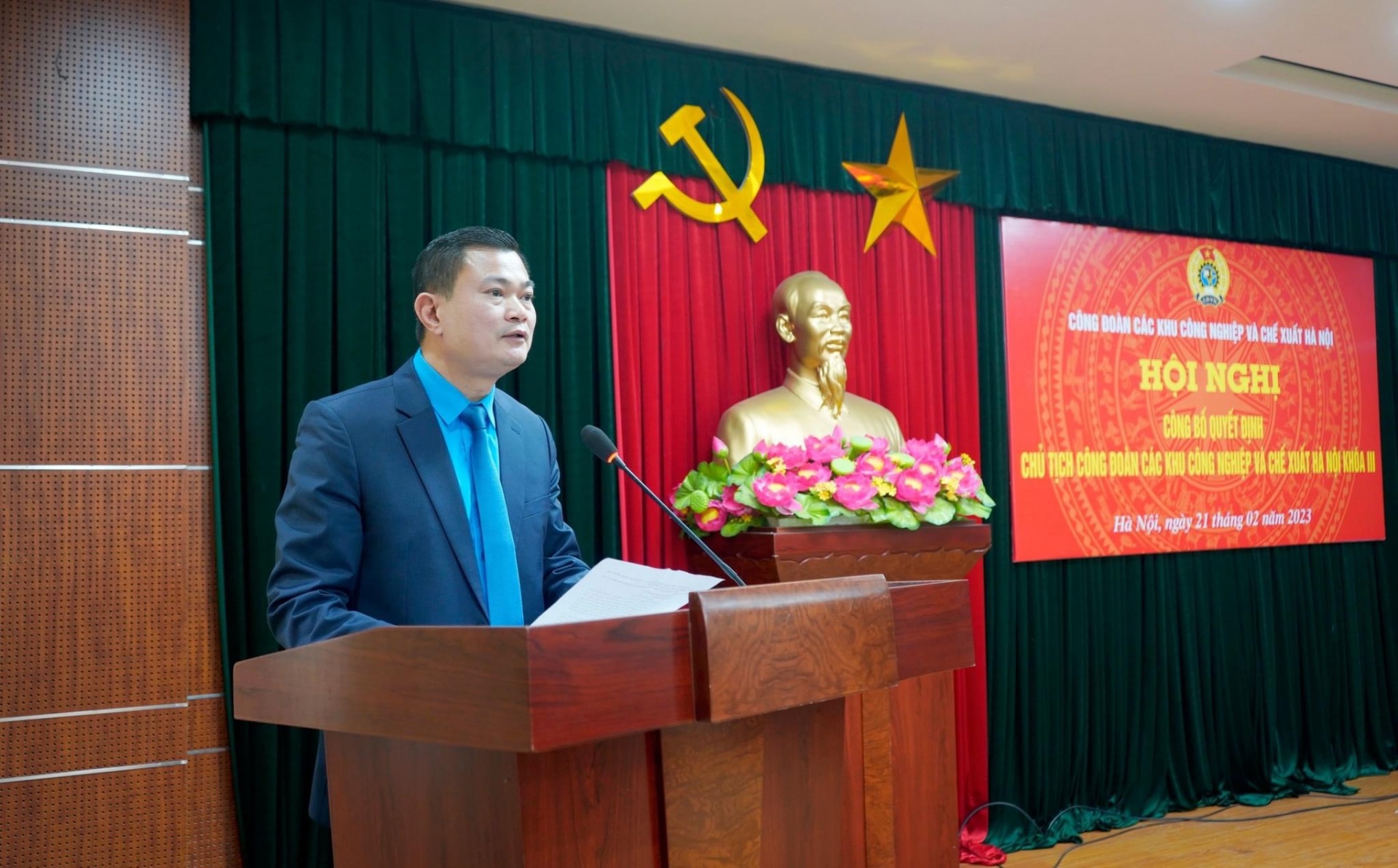 Công bố quyết định Chủ tịch Công đoàn các Khu công nghiệp và chế xuất Hà Nội