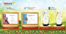 HDBank "thắng lớn" 4 giải thưởng quốc tế về chất lượng dịch vụ