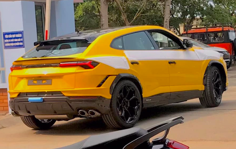 Lamborghini Urus Performante âm thầm xuất hiện tại Việt Nam