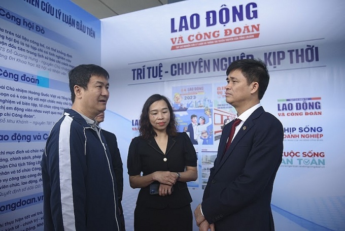 Phó Chủ tịch Tổng LĐLĐ Việt Nam đánh giá cao Tạp chí Lao động và Công đoàn tại Hội báo