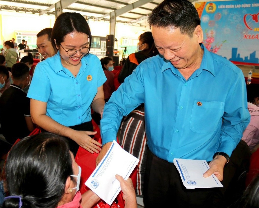 Công đoàn Bình Thuận: Hỗ trợ đoàn viên, tập trung đại hội công đoàn các cấp