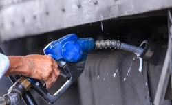 Một doanh nghiệp xăng dầu bị "tuýt còi" vì bán xăng không đảm bảo chất lượng