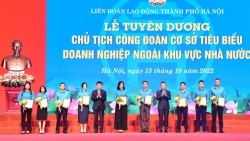Hà Nội: Biểu dương 10 chủ tịch công đoàn cơ sở ngoài khu vực nhà nước