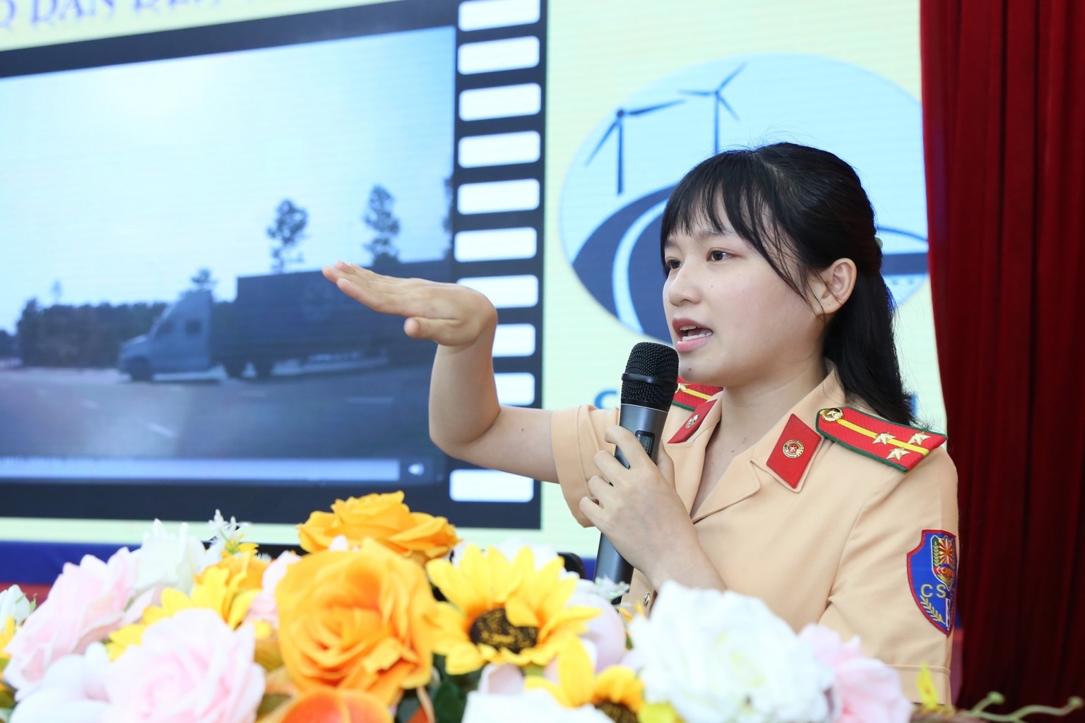 Tân Cảng Sài Gòn: Tuyên truyền pháp luật về trật tự an toàn giao thông