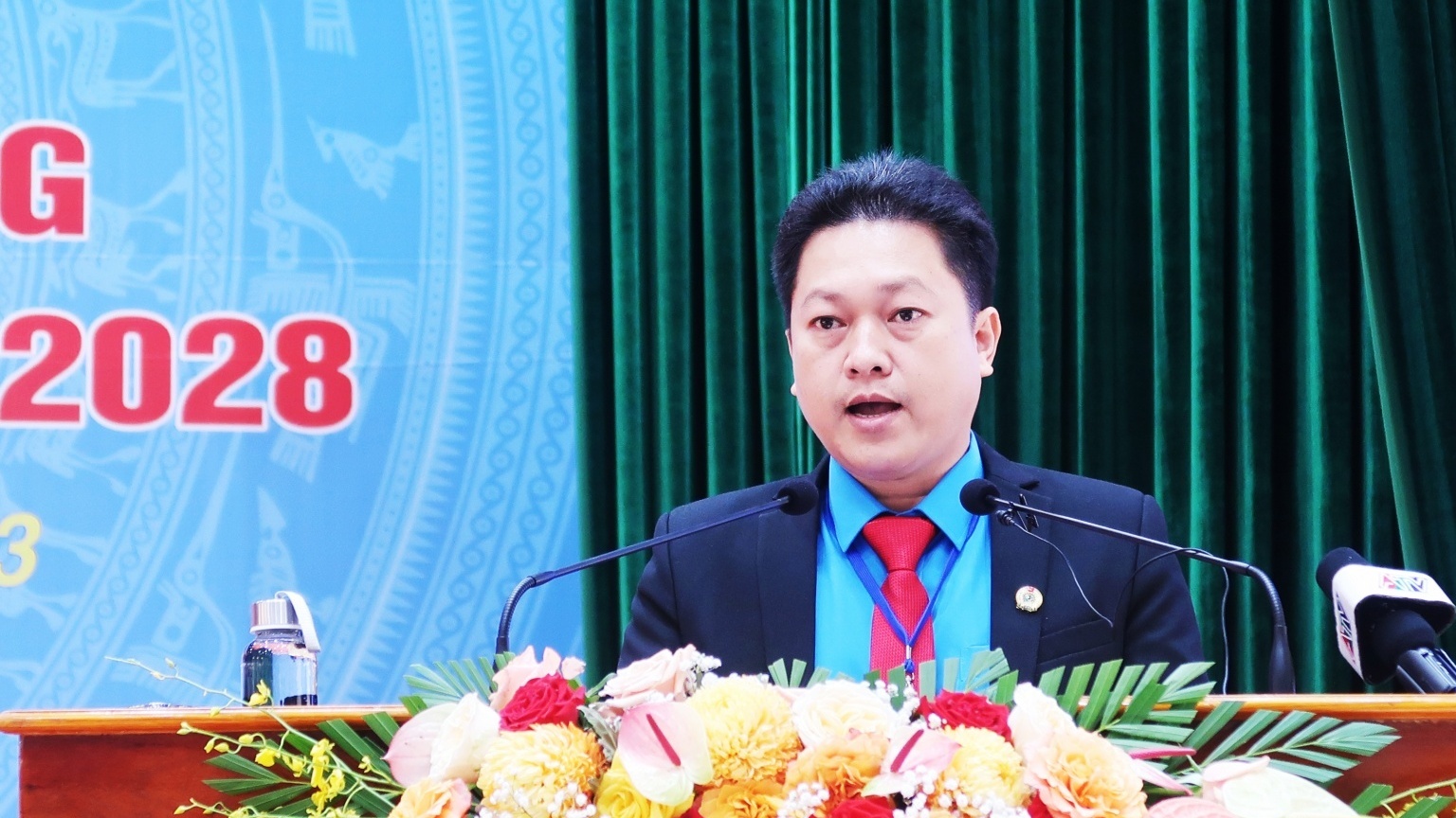 Đồng chí Lâm Thành Sĩ được bầu giữ chức Chủ tịch LĐLĐ tỉnh An Giang