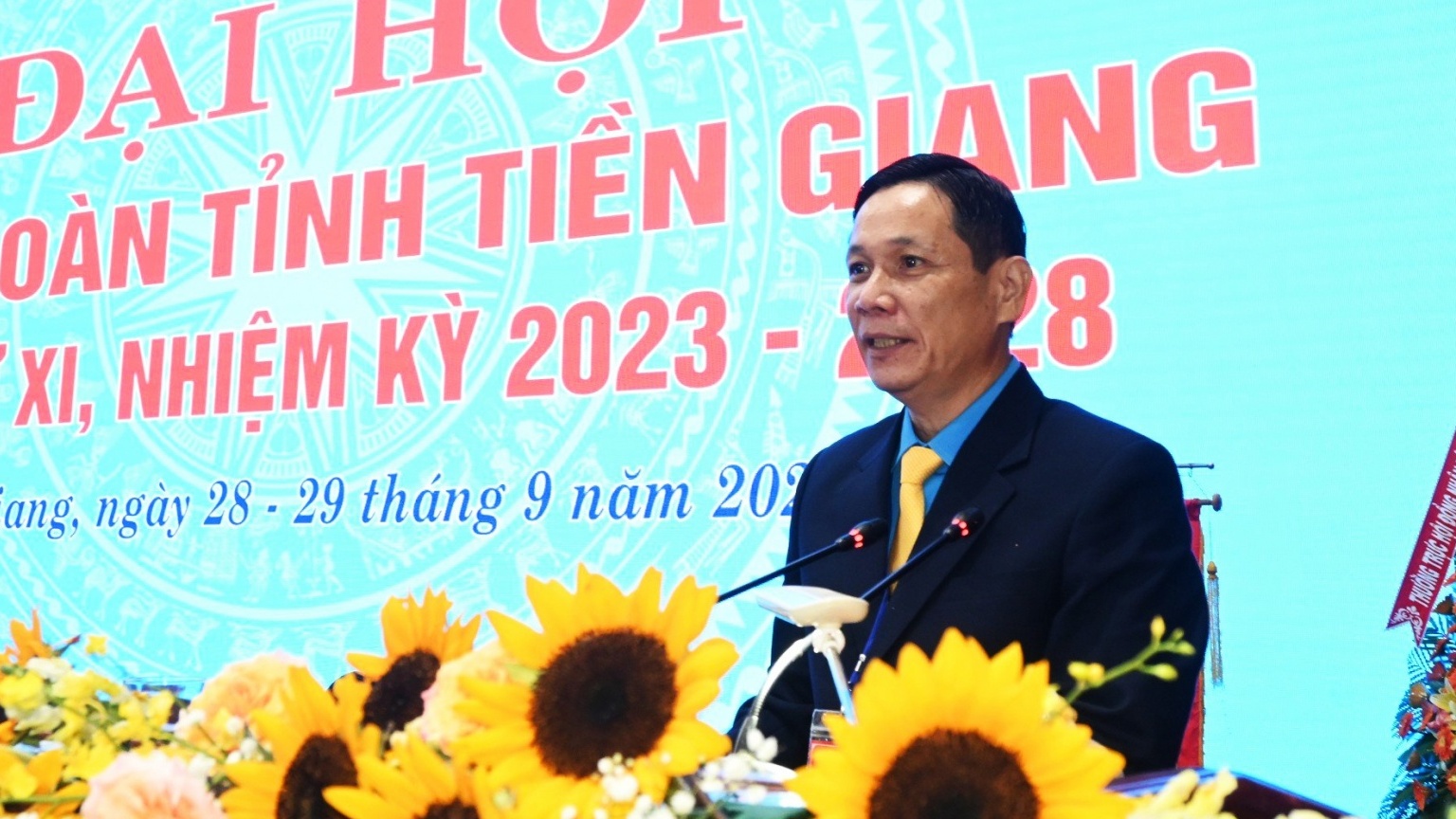 Đồng chí Lê Minh Hùng tái đắc cử Chủ tịch LĐLĐ tỉnh Tiền Giang
