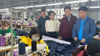 Vụ ngừng việc ở Nghệ An: Công ty công bố quy chế lương mới