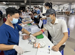 Công đoàn Khu kinh tế tỉnh Quảng Bình chủ động bảo vệ sức khỏe cho người lao động