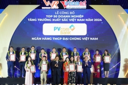 Vietnam Report vinh danh  PVcomBank là doanh nghiệp phát triển nhanh nhất Việt Nam 2024