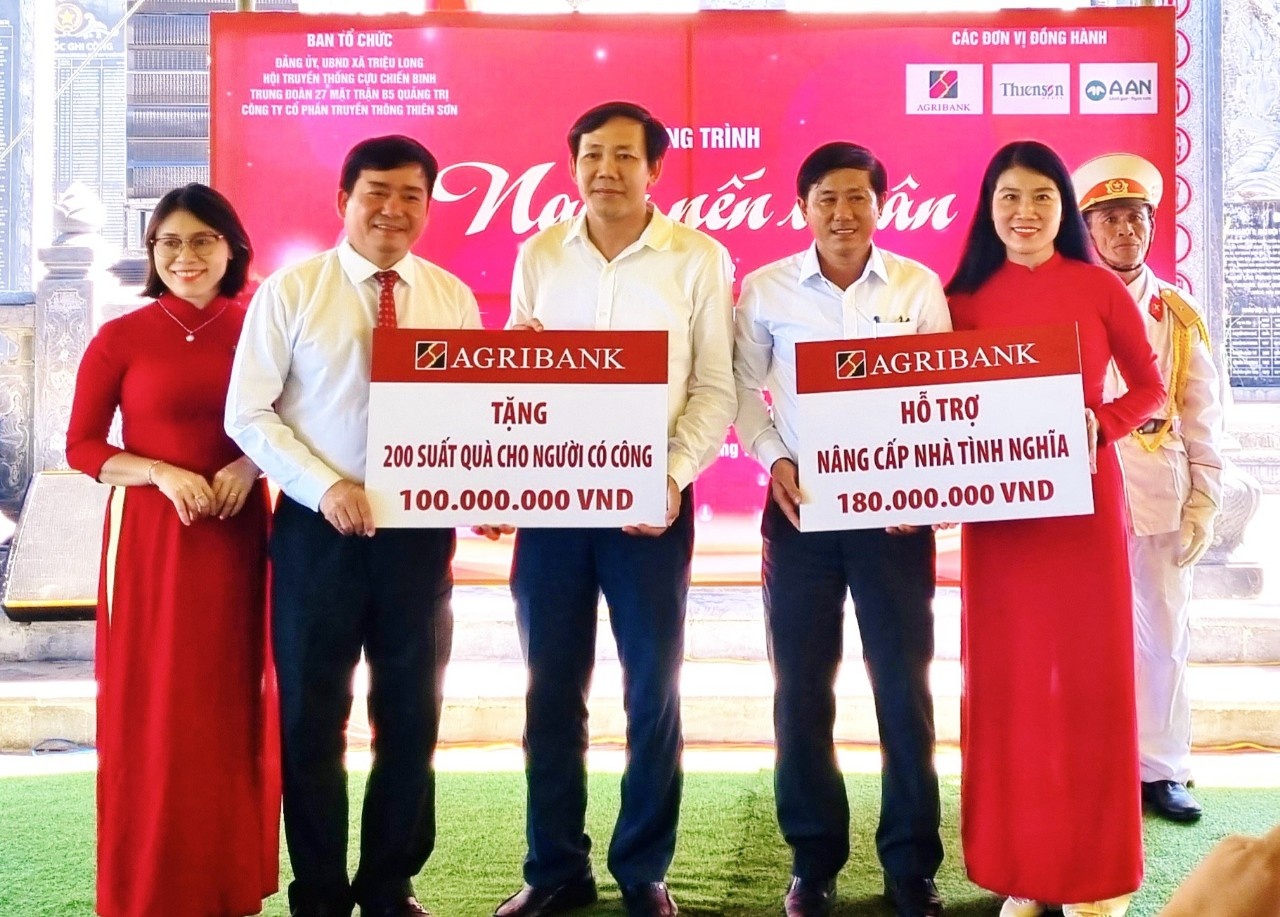 Chị Nguyễn Thị Hồng Nguyên - giỏi việc ngân hàng, đảm việc an sinh