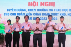 Long An: Trao học bổng cho 229 học sinh con đoàn viên, NLĐ vượt khó học giỏi