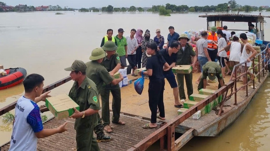 “Xác định thiệt hại đến đâu, hỗ trợ kịp thời đến đó” cho người lao động, doanh nghiệp sau bão số 3