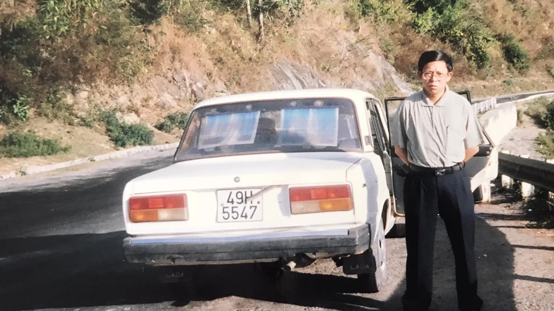 Thầy giáo về hưu kể về chuyến phượt đầu tiên bằng Lada 1988