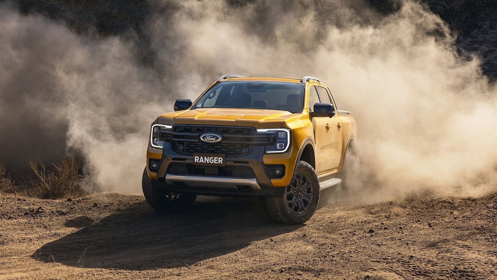 Tính năng nào bị cắt trên Ford Ranger và Everest tại Việt Nam từ tháng 12/2024?