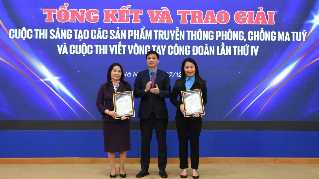 Lễ trao giải Cuộc thi "Vòng tay Công đoàn" và phòng, chống ma túy: Sáng tạo và nhân văn