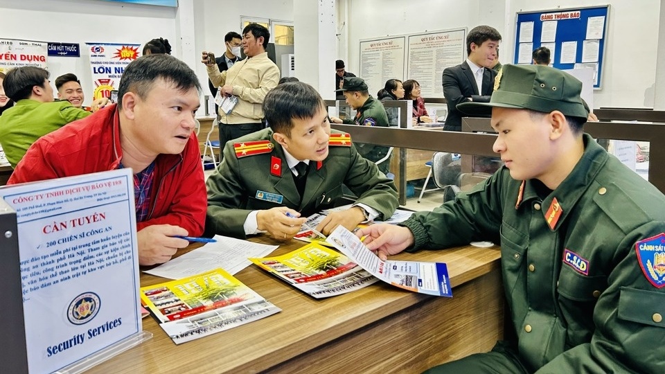 Hà Nội: Hàng ngàn cơ hội việc làm mở ra cho chiến sĩ nghĩa vụ công an