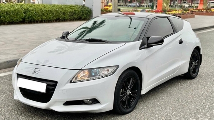 Honda CR-Z 2010 độc đáo được rao bán với mức giá 350 triệu đồng