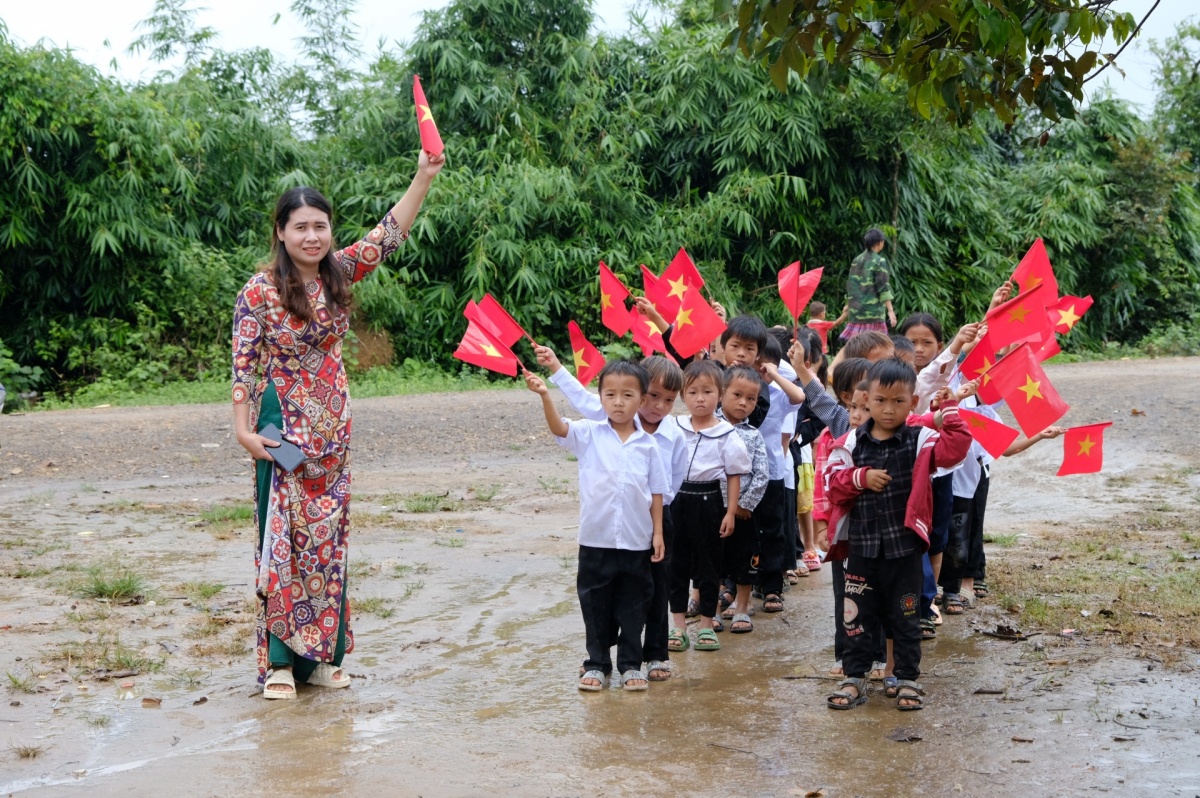 Lúng túng trong thực hiện chính sách cho giáo viên ở Lâm Đồng