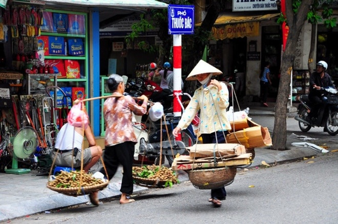 Bài 1: Lao động tự do ở Việt Nam: Thực trạng và giải pháp