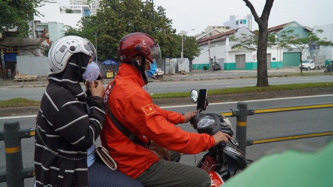 thanh pho ho chi minh bau troi dang trang duc nguy co o nhiem khong khi tai dien