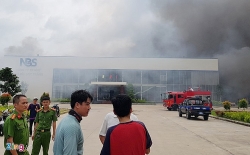 Cháy lớn thiêu rụi nhà xưởng May Nhà Bè tại Sóc Trăng