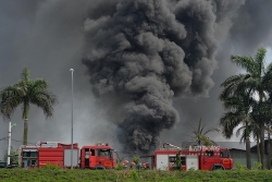 Hà Nội: Đánh giá các chỉ tiêu môi trường sau vụ cháy kho hóa chất tại quận Long Biên