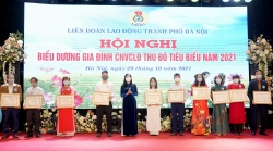 LĐLĐ TP Hà Nội tổ chức Hội nghị Biểu dương 100 gia đình CNVCLĐ Thủ đô tiêu biểu