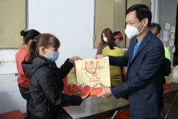 Thái Bình: 800 suất quà Tết trao cho đoàn viên, người lao động